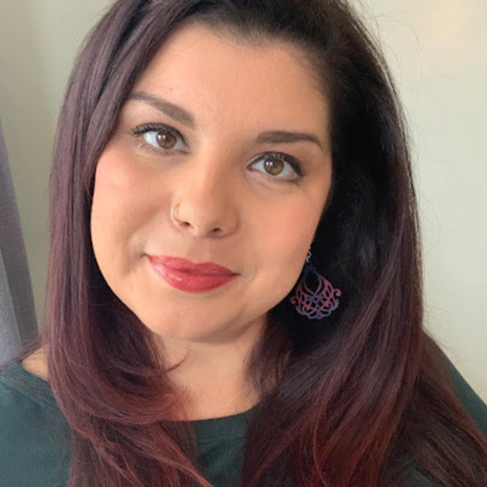 Meet your Posher, Jenn